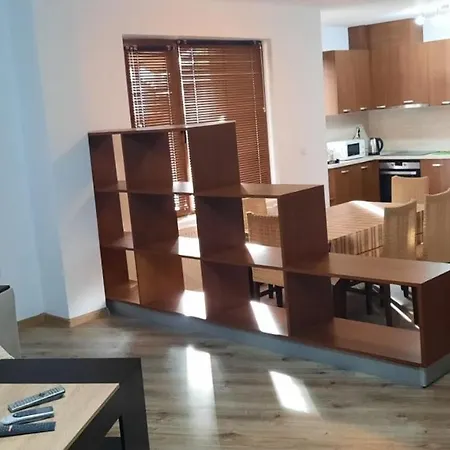 костови Πανσιόν Ιβαΐλοβγκραντ